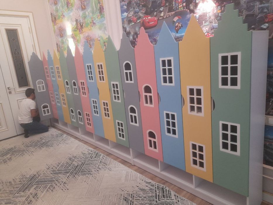 bolalar uchun kiyim javonlari