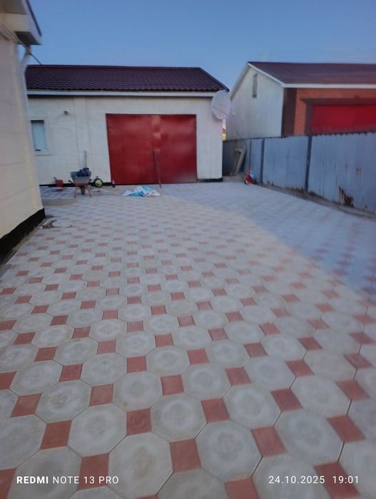 Чистый двор - Брусчатка төсейміз!