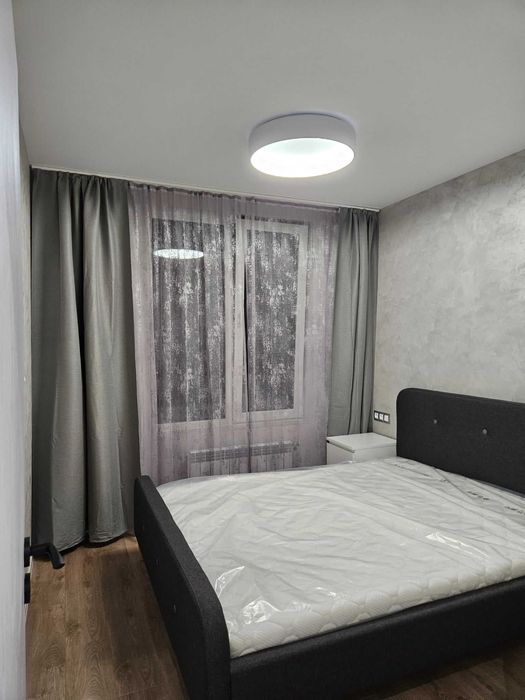 Дава се под наем Тристаен апартамент в София, Дружба 2 - 90 кв.м за 683.4 € - Снимка #1