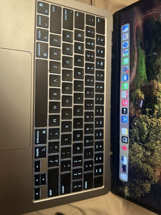 Mac Book Air 13-Inch M3 chip