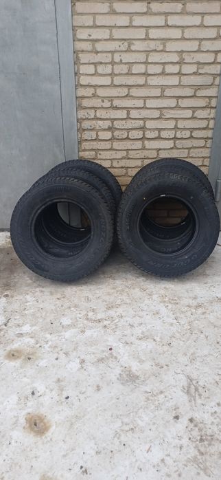 Продам резину новую размер 16