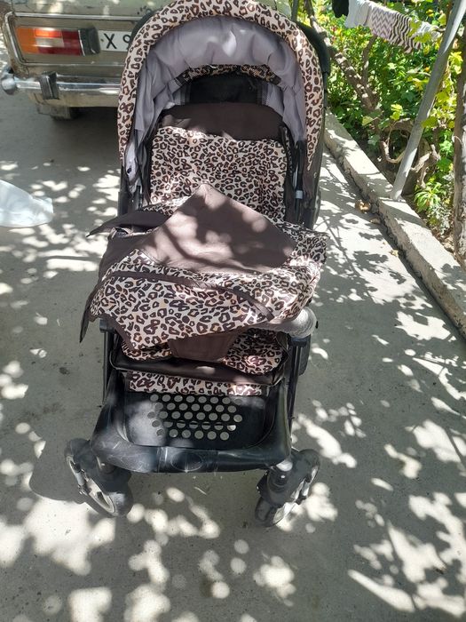 Детски-Каляска продам