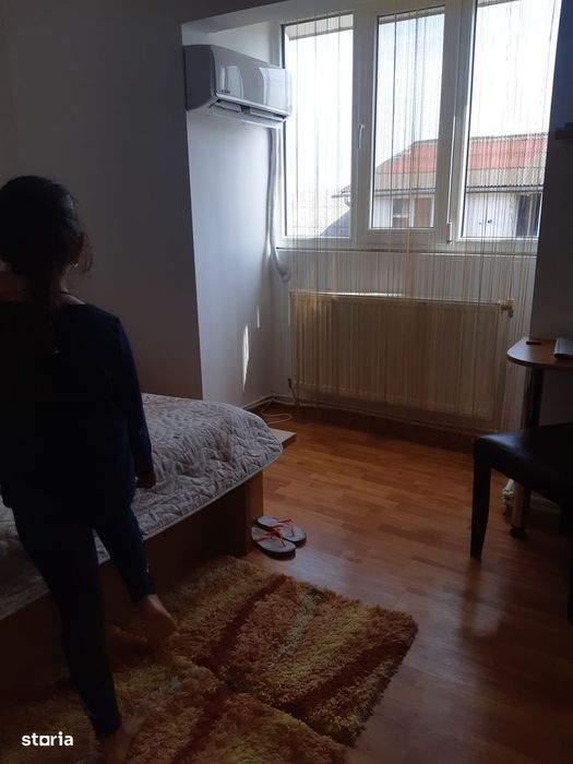 Apartament 2 camere Zamca de inchiriat.