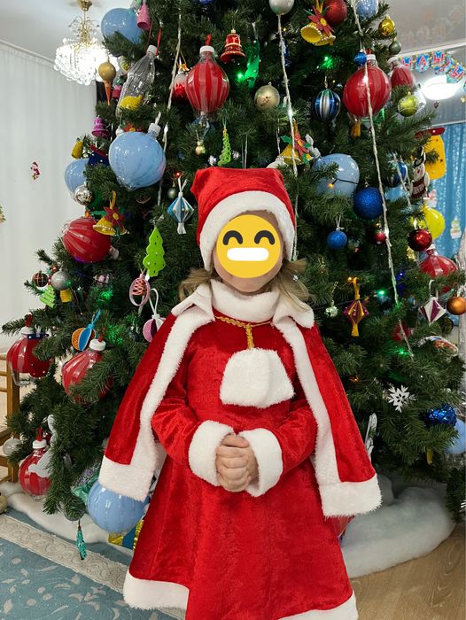 Костюм Деда Мороза для девочки.