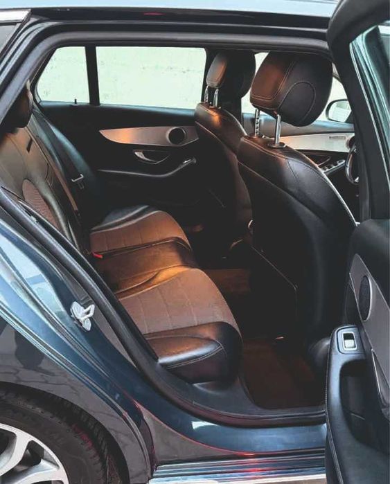 Mercedes - Benz C 180 - Топ състояние!