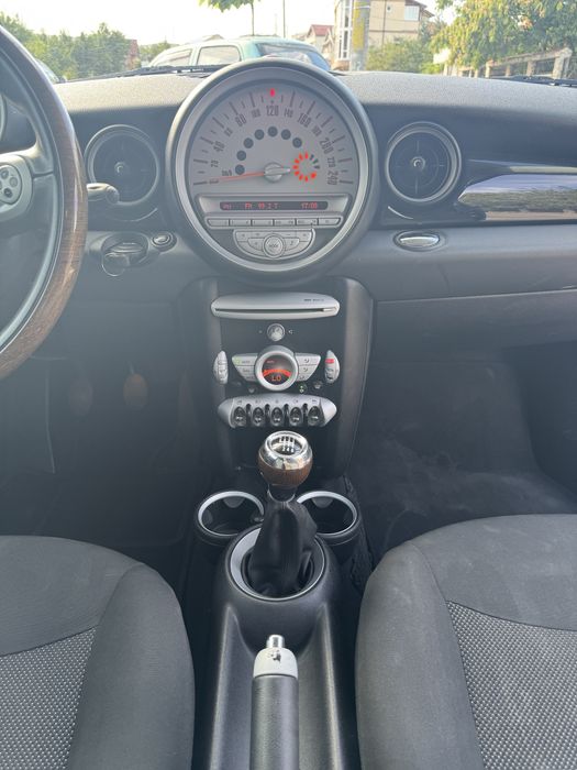 Mini cooper 1.6 benzina IMPECABILA VARIANTE