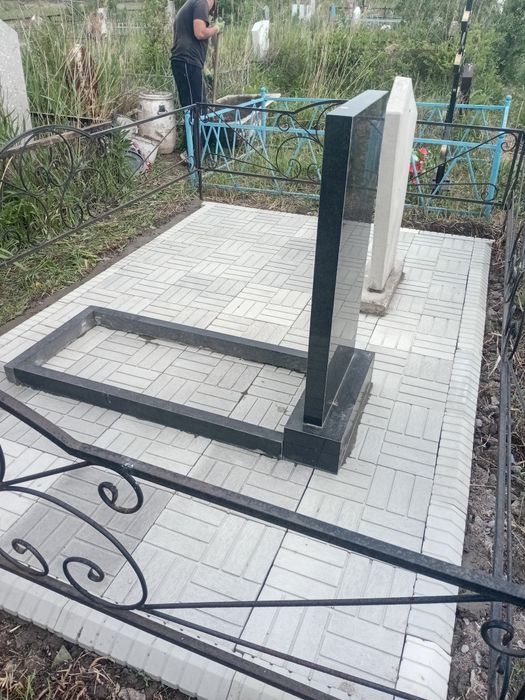 Облагоражевание могил