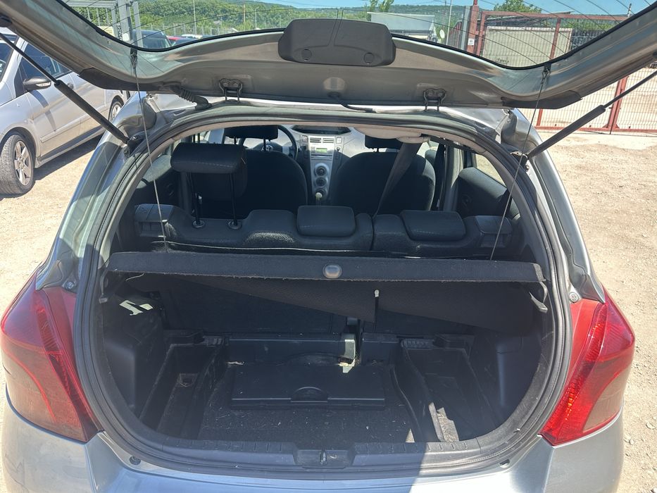 Тойота Ярис 1.4 d4d-90к.с. На Части!!!