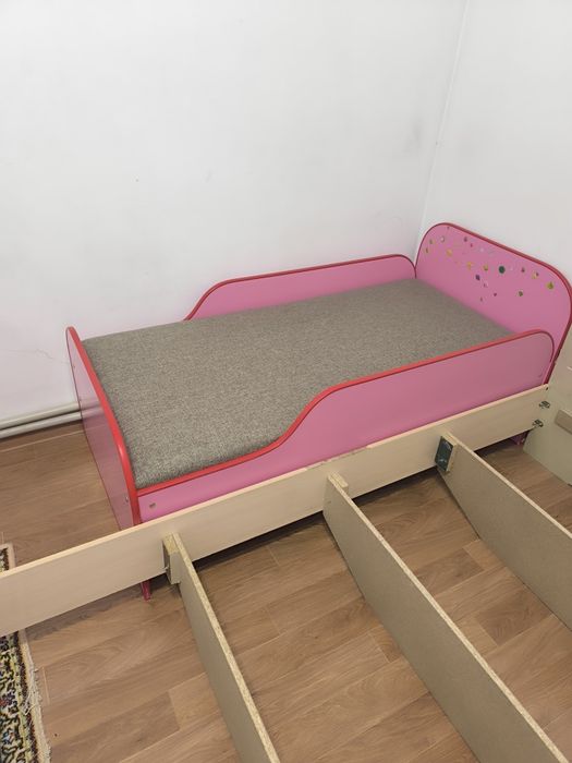 Продаю детский кровать
