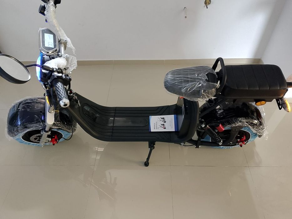 De vânzare scuter electric