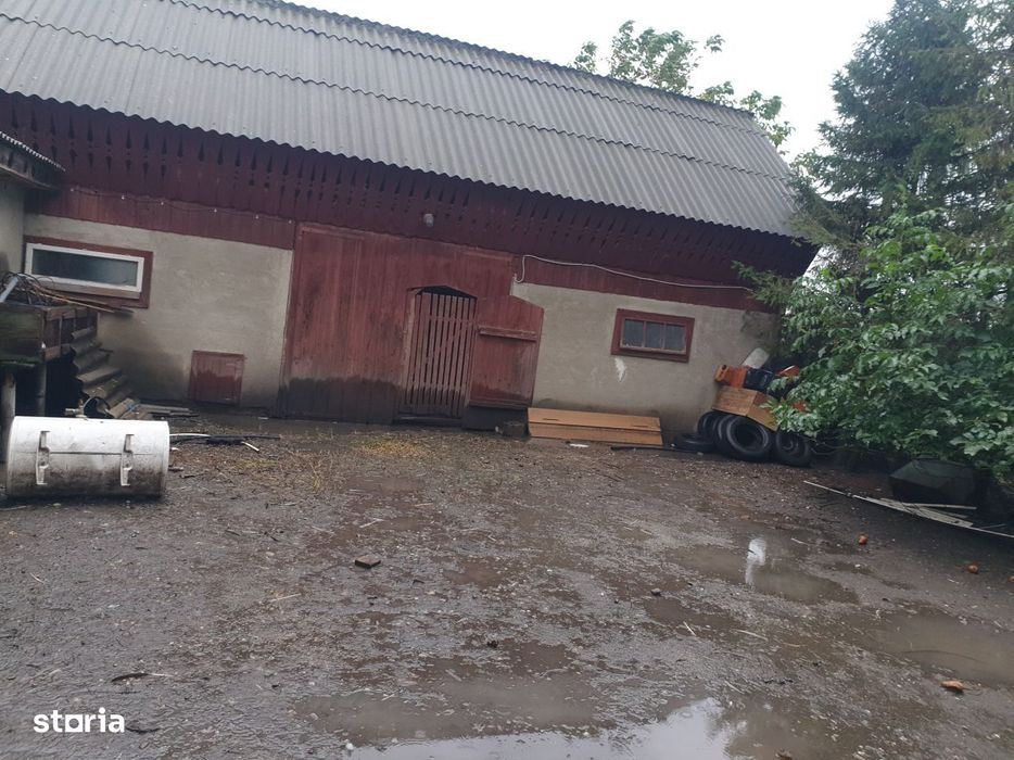 VADU Moldovei Suceava- Locuinta, Anexe, Magazin, Depozit si Teren