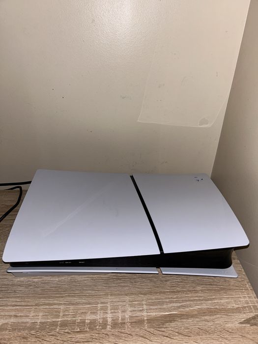PS5 Slim 825gb cu Disk