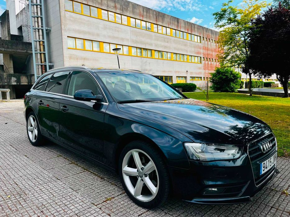 AUDI A4 0 — imagine 3