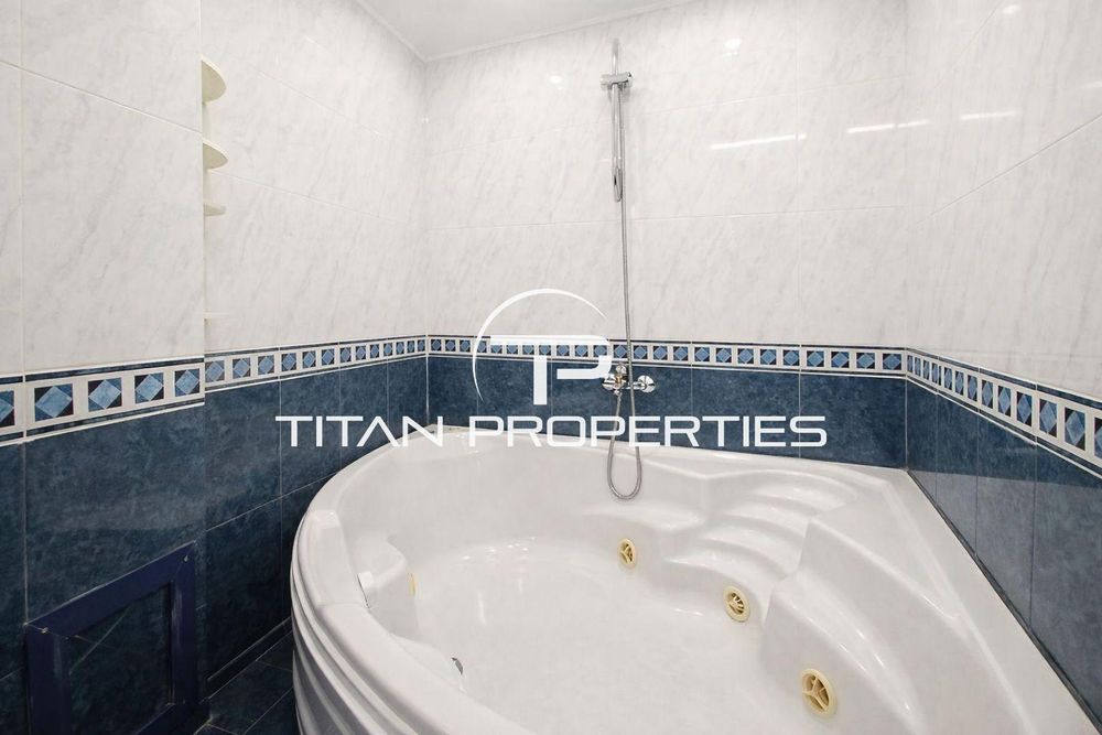 Продава се Тристаен апартамент в Пловдив, Южен - 92 кв.м за 1957 €/кв.м - Снимка #8