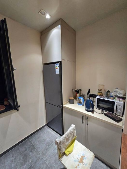 Сергели-4 4-х комнатная 94м отличная цена,  отличная локация