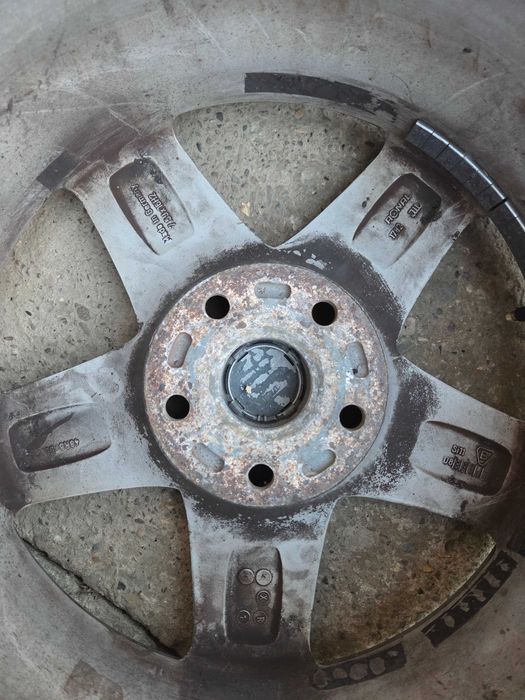 Jante aliaj R16 KBA 46867 pentru VW Golf 6 - 2/4 in stare buna