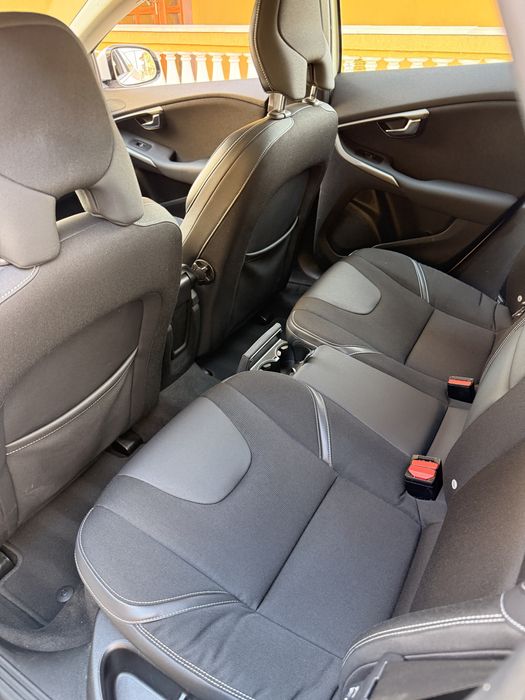 Volvo v40 d2 2014 1.6 diesel