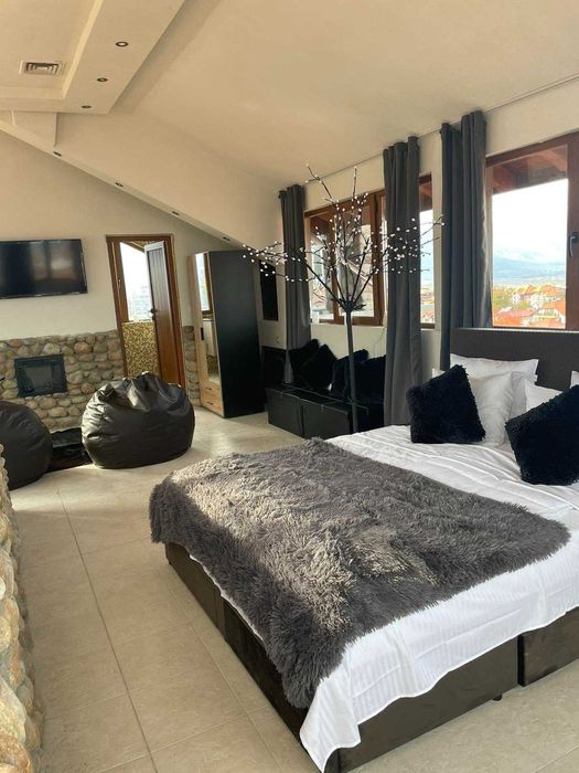 Продава се Хотел в Банско - 1300 кв.м за 1154 €/кв.м - Снимка #13