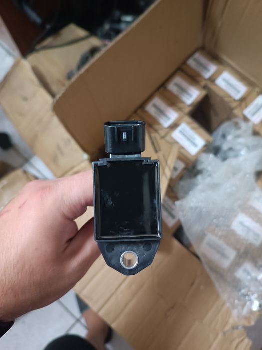 Катушка зажигания Камри 70