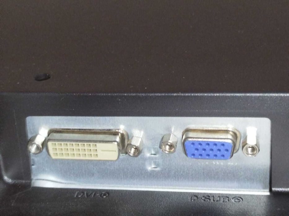 Монитор Philips 24