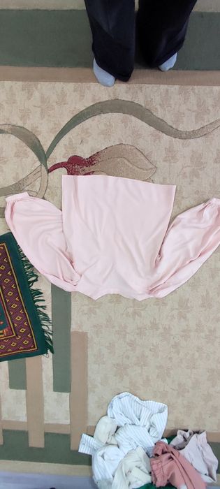 Одежда б/у одеванная пару раз,рамер 46-48