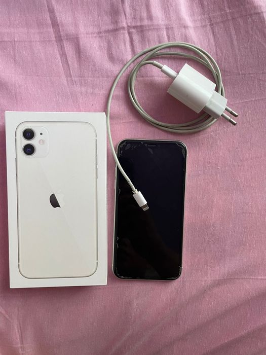 iPhone 11 (128гб)