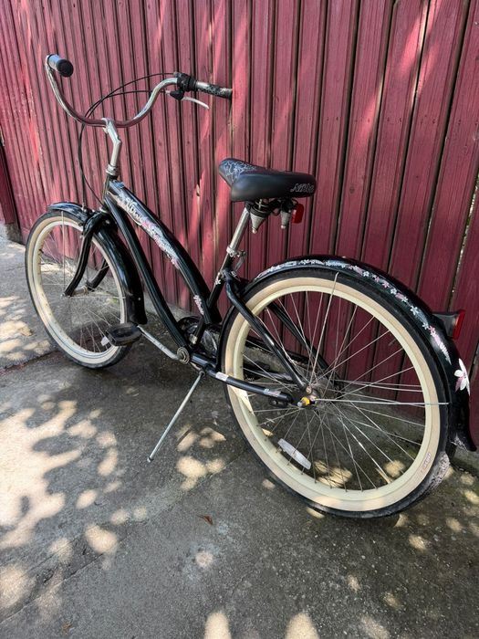 Vând bicicletă cruiser Nirve made în SUA