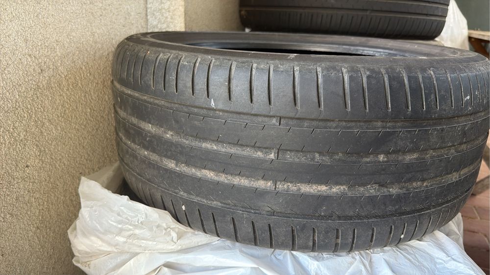 Pirelli cinturato p7 * 225/45 r18 si 255/40 r18