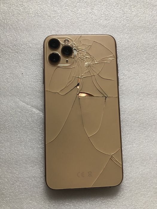 Iphone 11 pentru piese