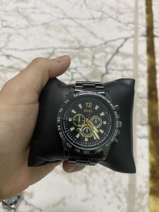 Сағаттар сатылады сапаоары жақсы