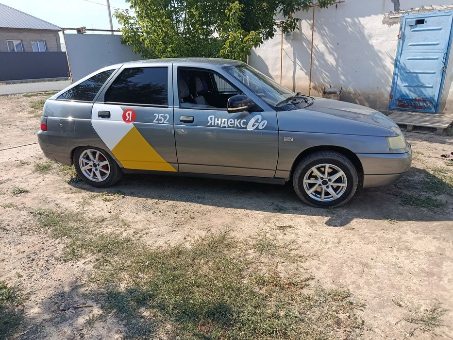 Продам авто Ваз 2112