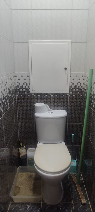 Продается 2 комн, 1й этаж,  Феруза школа 205
