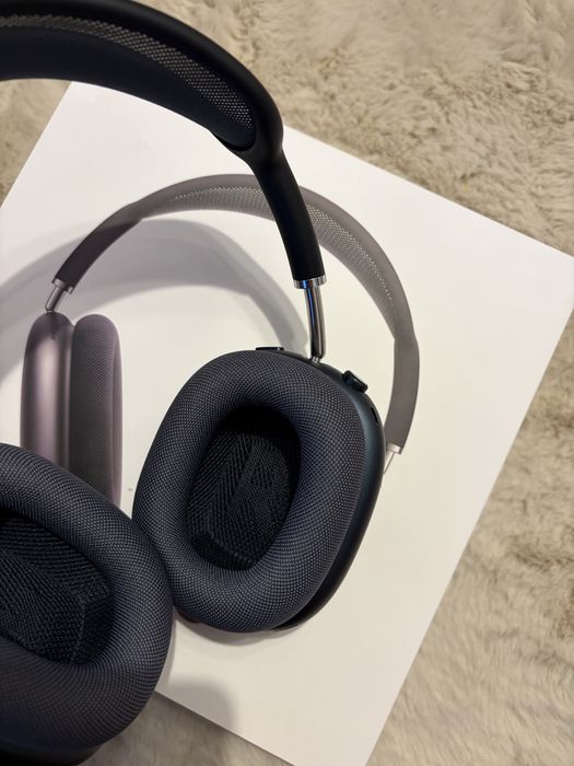 Airpods Max Midnight Black in stare buna, cu factura