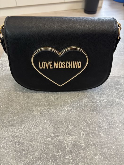Love moschino дамска чанта