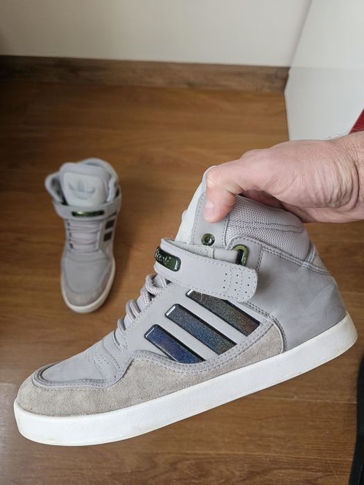Adidas AR 2.0 Mărimea 43 1/3