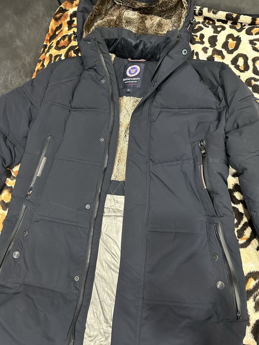 Продам зимнюю куртку