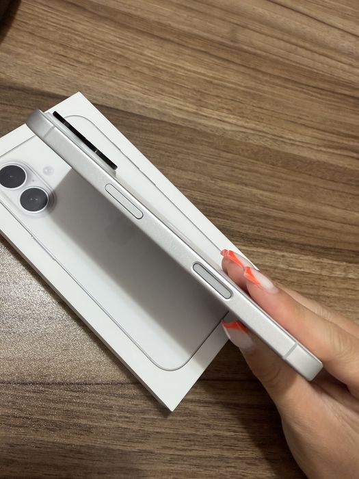 Iphone 17/ Айфон 17