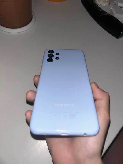 Продам телефон самсунг а13