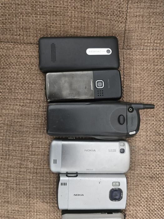 Telefoane Nokia vechi cu defecte