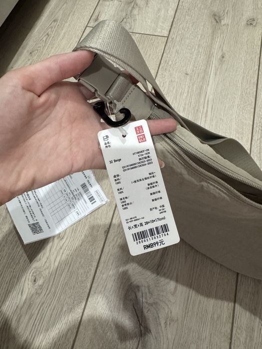 Uniqlo сумка бананка