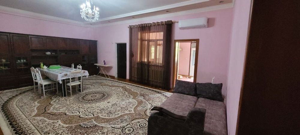 Жилой дом с участком