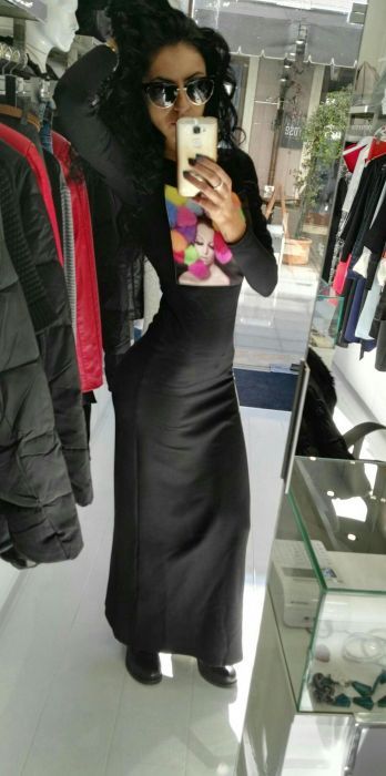 Дизайнерска рокля по тялото