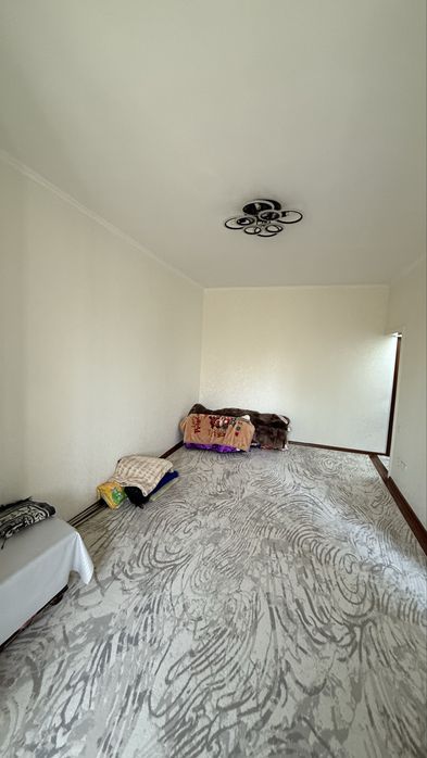 Срочно продается 1в2/4/4 комнатная! Чиланзар 14!