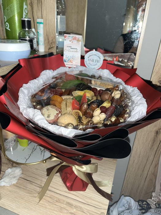 Букеты из сухофруктов