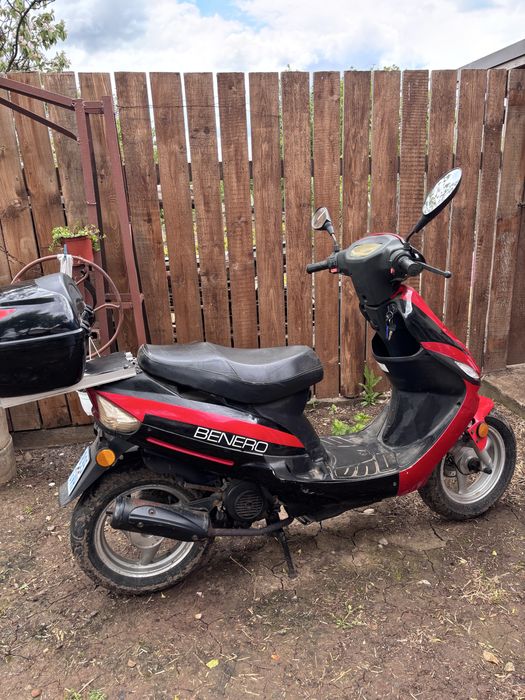 Vand scooter Benero 49cc