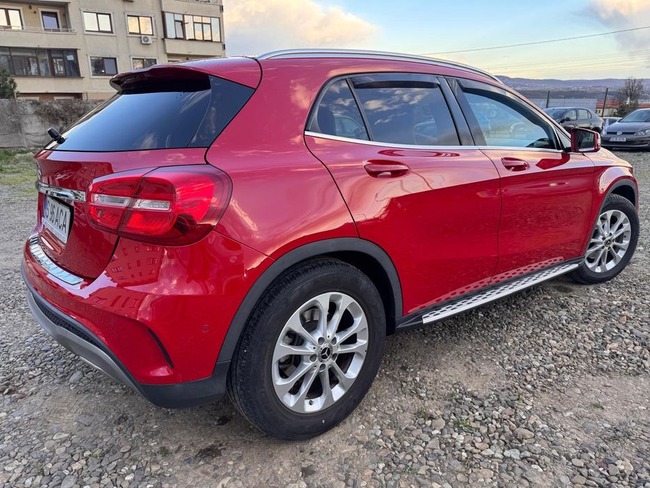 MERCEDES-BENZ GLA 2016 — imagine 3