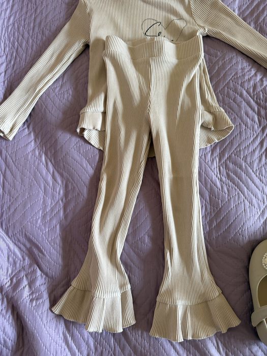 Официален комплект