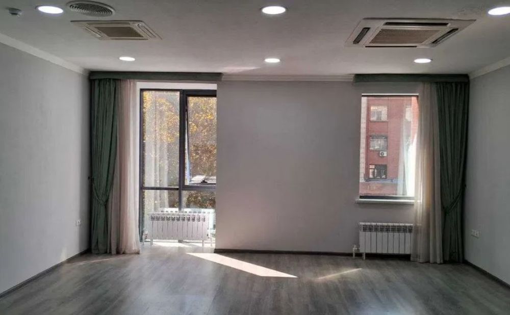 Аренда офиса на Ул.Махтумкули. IT Park. 100 м²