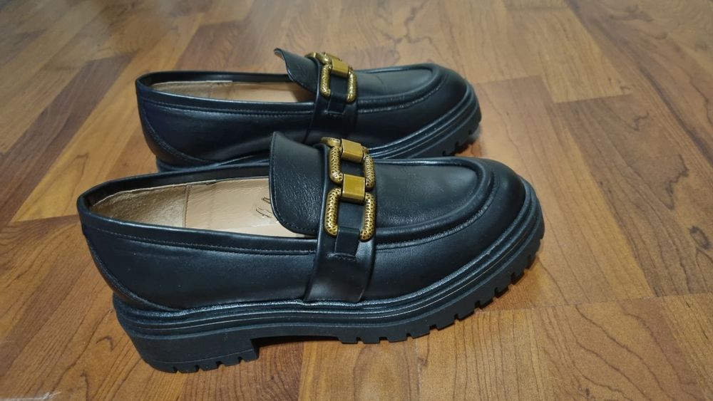 Лоуфъри Baldinini, 36 номер