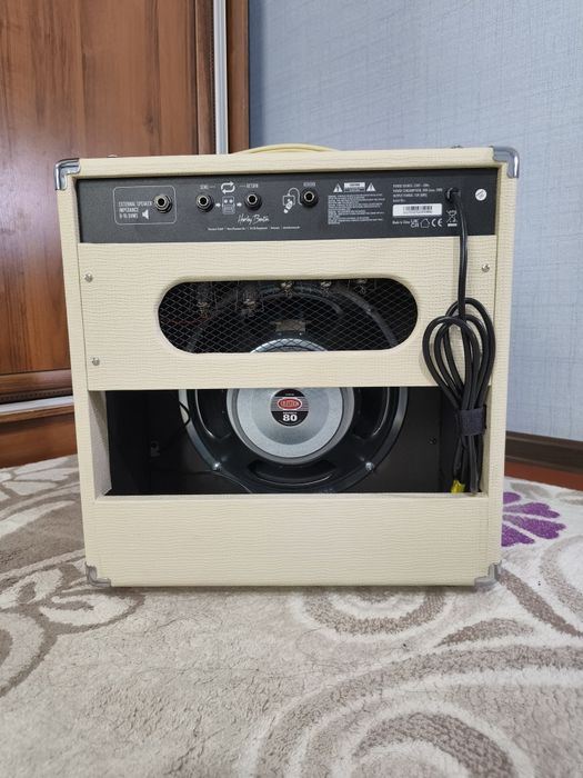 Ламповый комбик Harley Benton TUBE15 Celestion